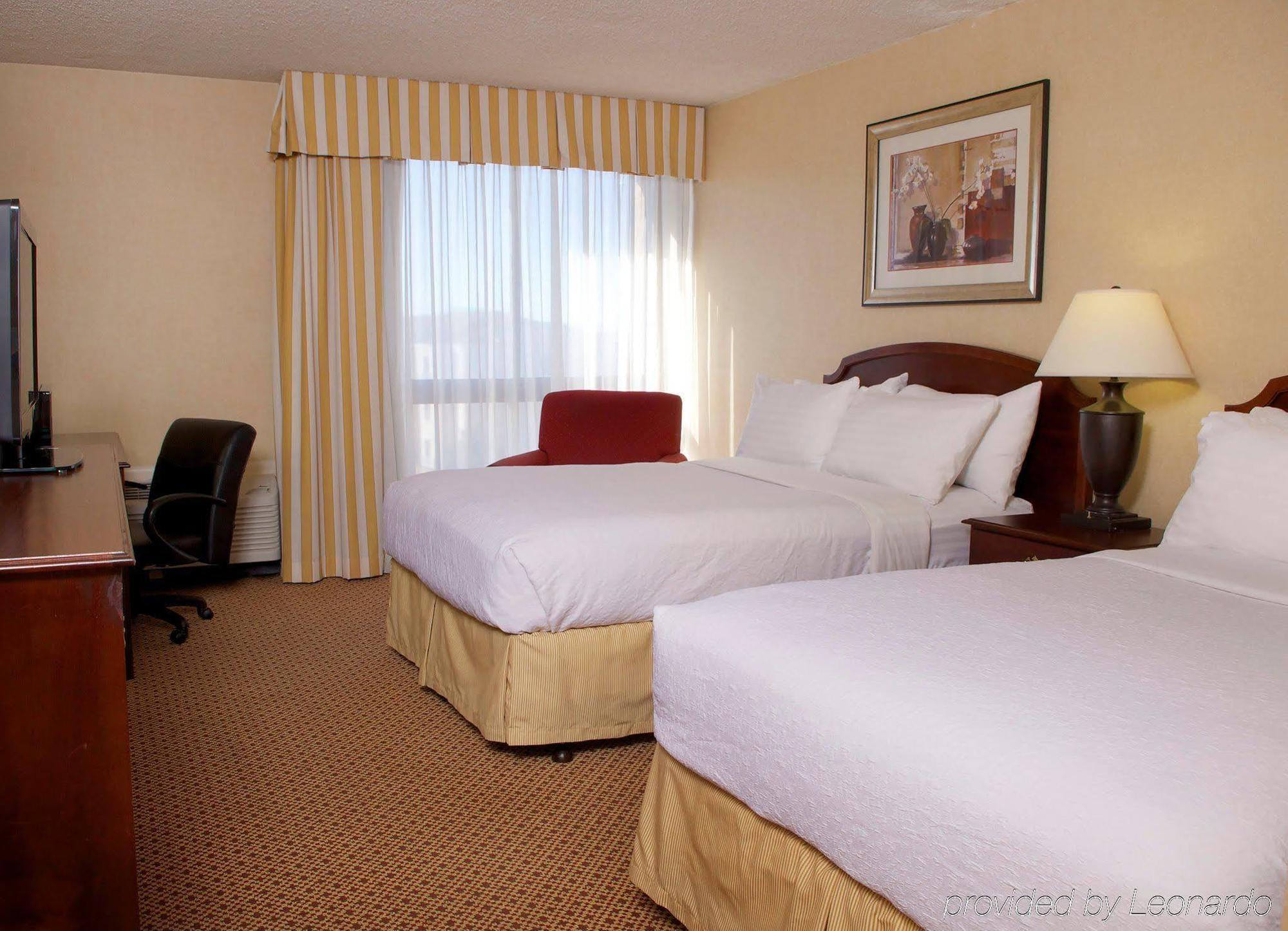 Red Lion Hotel